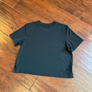 LULULEMON ATHLETICA Cropped Shirt